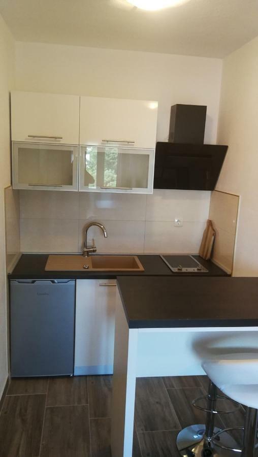 Apartmani Goga Starigrad Paklenica Exterior photo